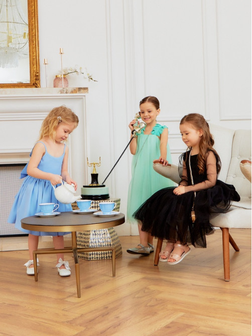 Платье нарядное для девочки MINAKU: PartyDress с рукавами, чёрное, рост 122-128 см
