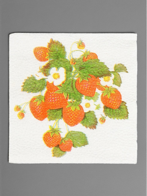 Салфетки бумажные «Земляника», 24×24 см, 50 шт.