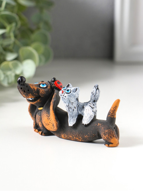 Фигурка «Такса с друзьями», 4.9×4.5×8.9 см