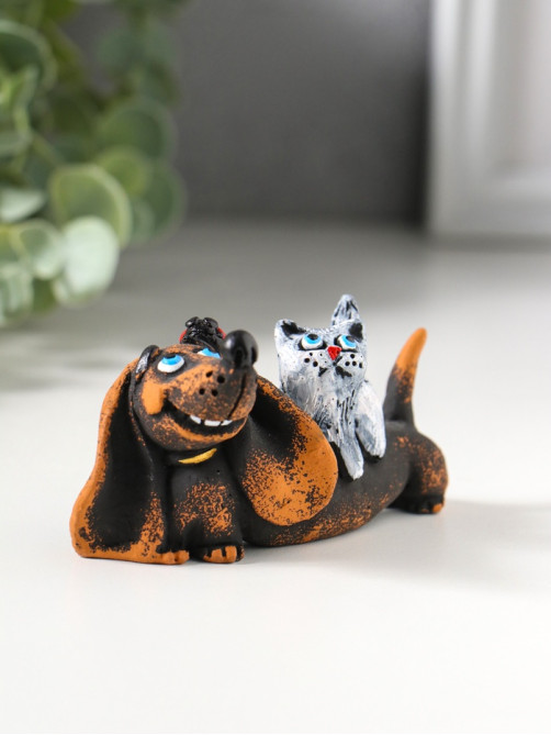 Фигурка «Такса с друзьями», 4.9×4.5×8.9 см