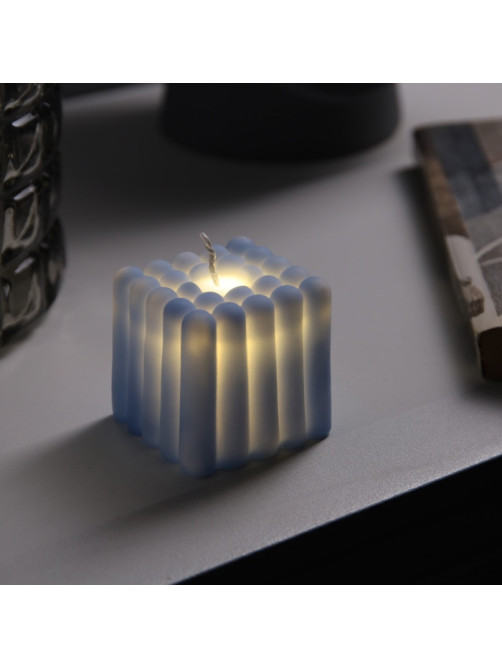 Светодиодная фигура «Куб» 5×5 см, от батареек AG13×3, свечение тёплое белое