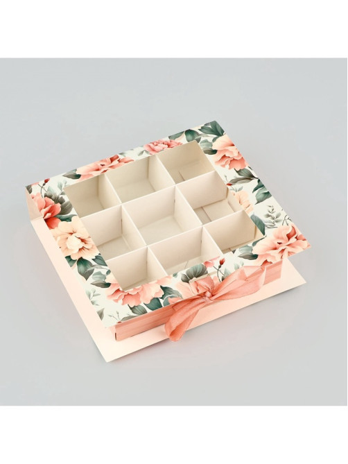 Коробка под 9 конфет с ячейками «Ты прекрасна» 14.5×13.5×3.5 см