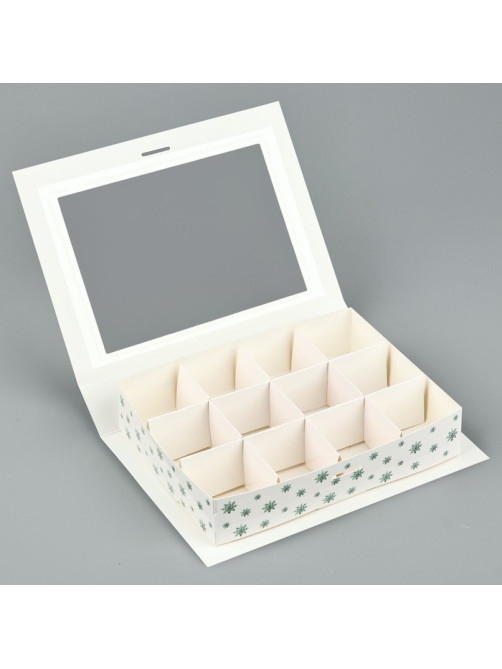 Коробка под 12 конфет с ячейками «С Новым годом!» 18.5×13.5×3.5 см