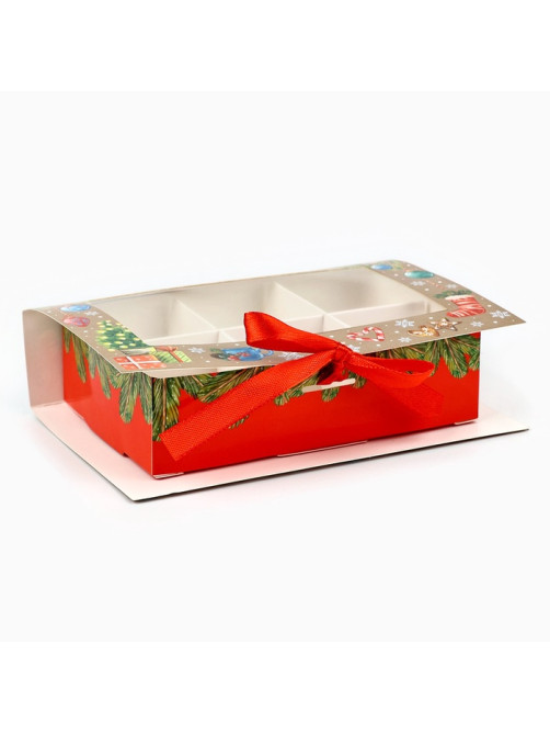 Коробка под 6 конфет с ячейками «Новогодние атрибуты» 14.5×9.5×3.5 см