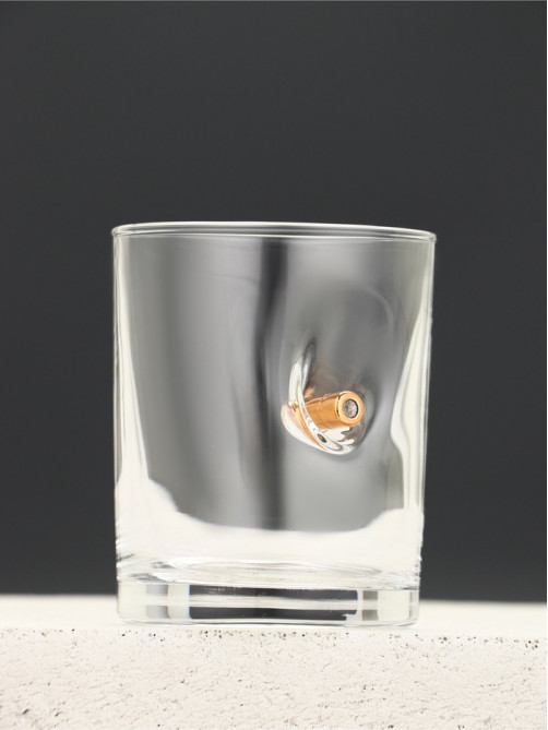 Подарочный набор «Для настоящего мужика», гель для душа 200 мл во флаконе пуля и стакан