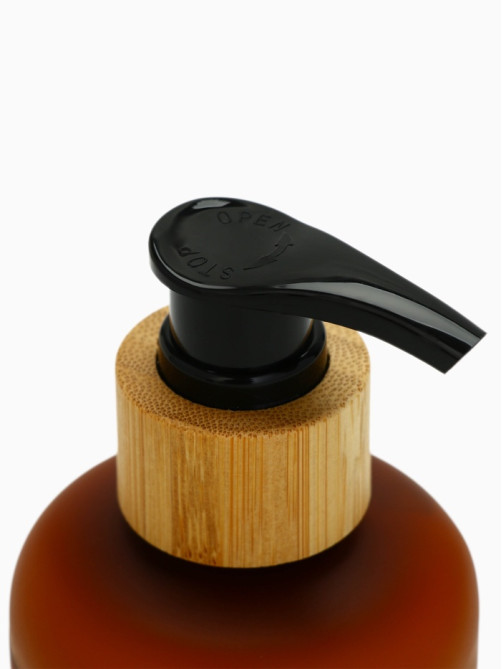 Подарочный набор гель для душа и лосьон, 2 шт. × 250 мл, аромат Black pepper, laPOETIQUE