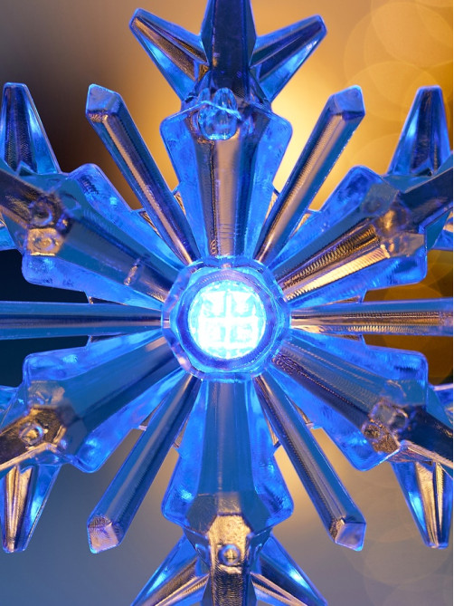Подвеска светодиодная «Ледяная снежинка» 11 см, 1 LED, от батареек LR41×3, свечение синее/красное