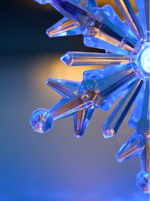 Подвеска светодиодная «Ледяная снежинка» 11 см, 1 LED, от батареек LR41×3, свечение синее/красное
